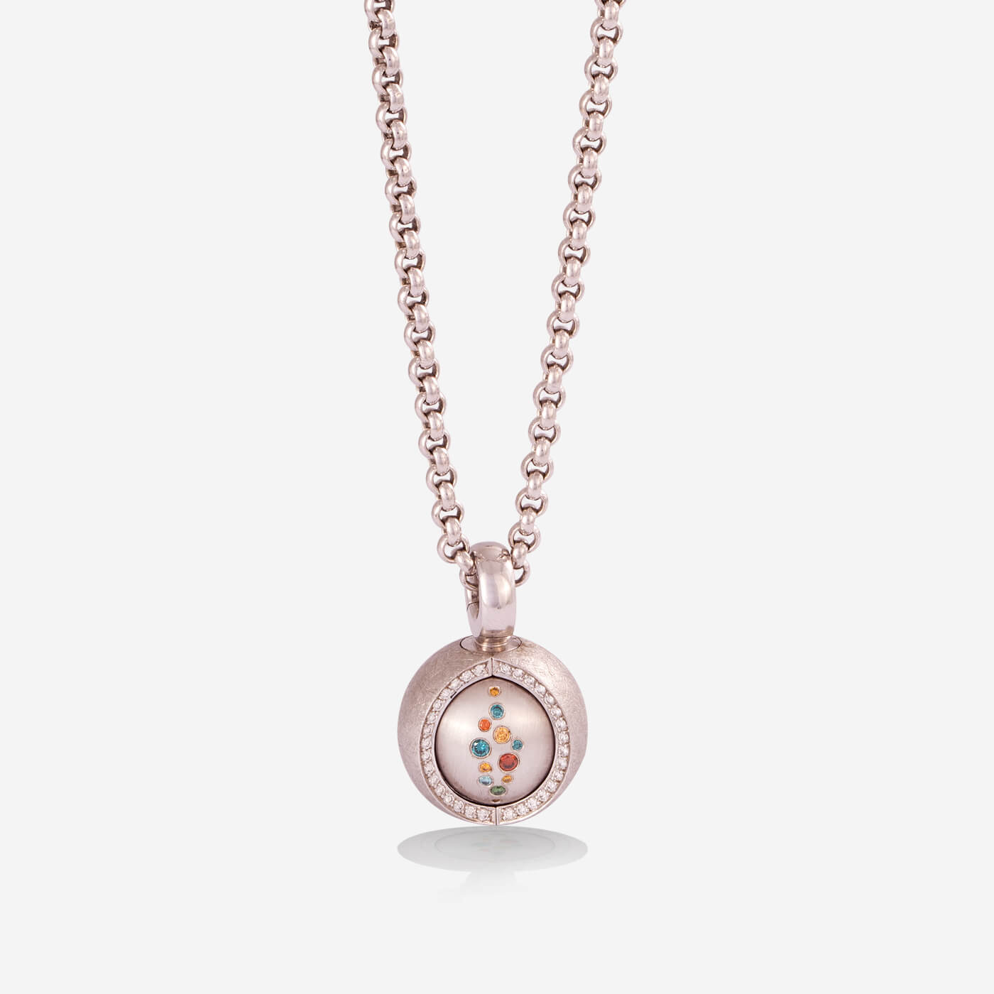 Multi Functional White Gold With 3 Faced Diamonds Necklace - Ref: RG04047