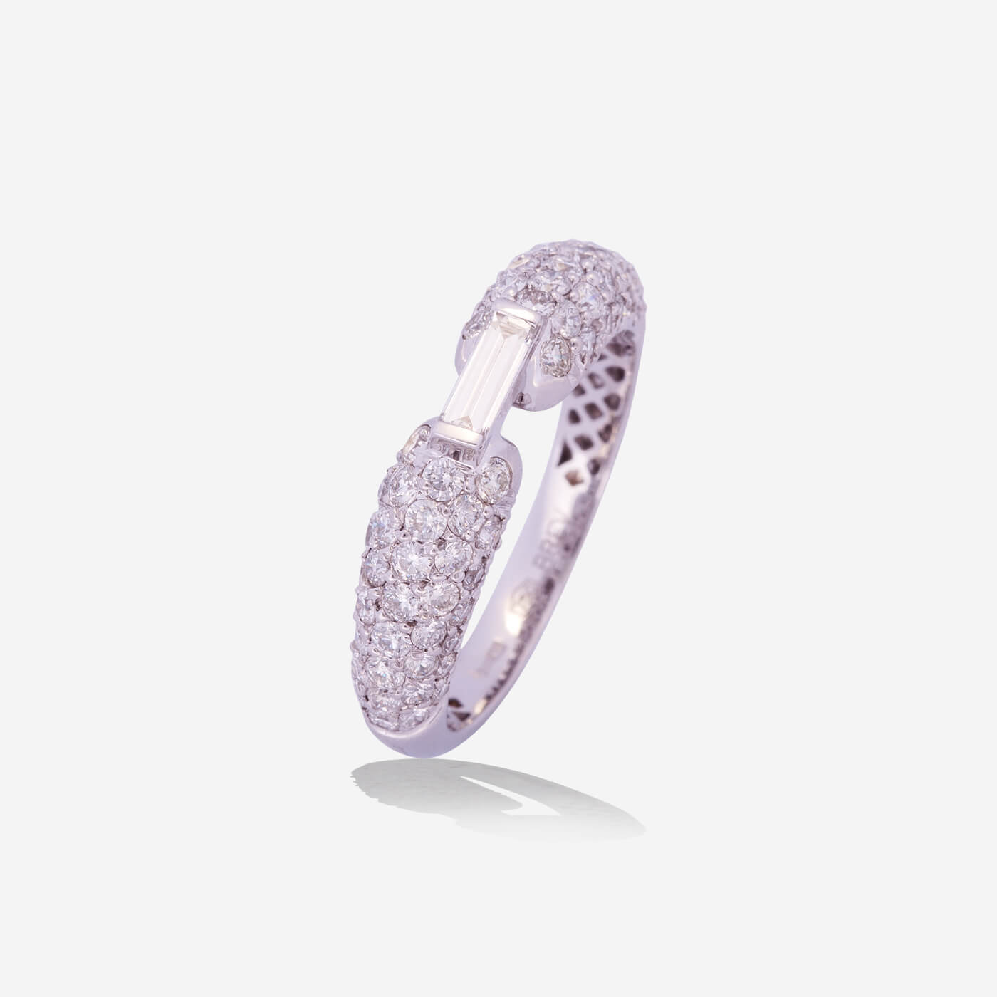 White Gold Baguette With Side Diamonds Ring - Ref: RY06614