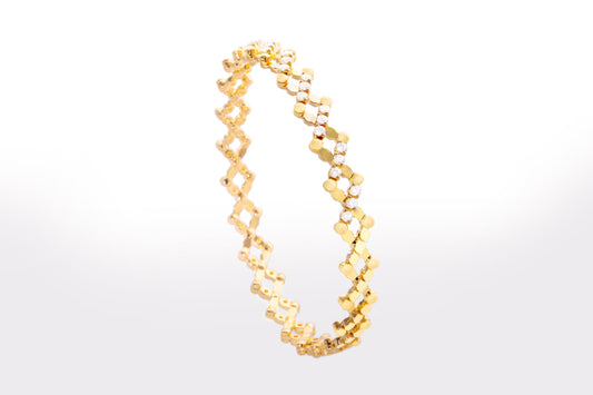 Zoom, Half Round Yellow Gold White Diamond