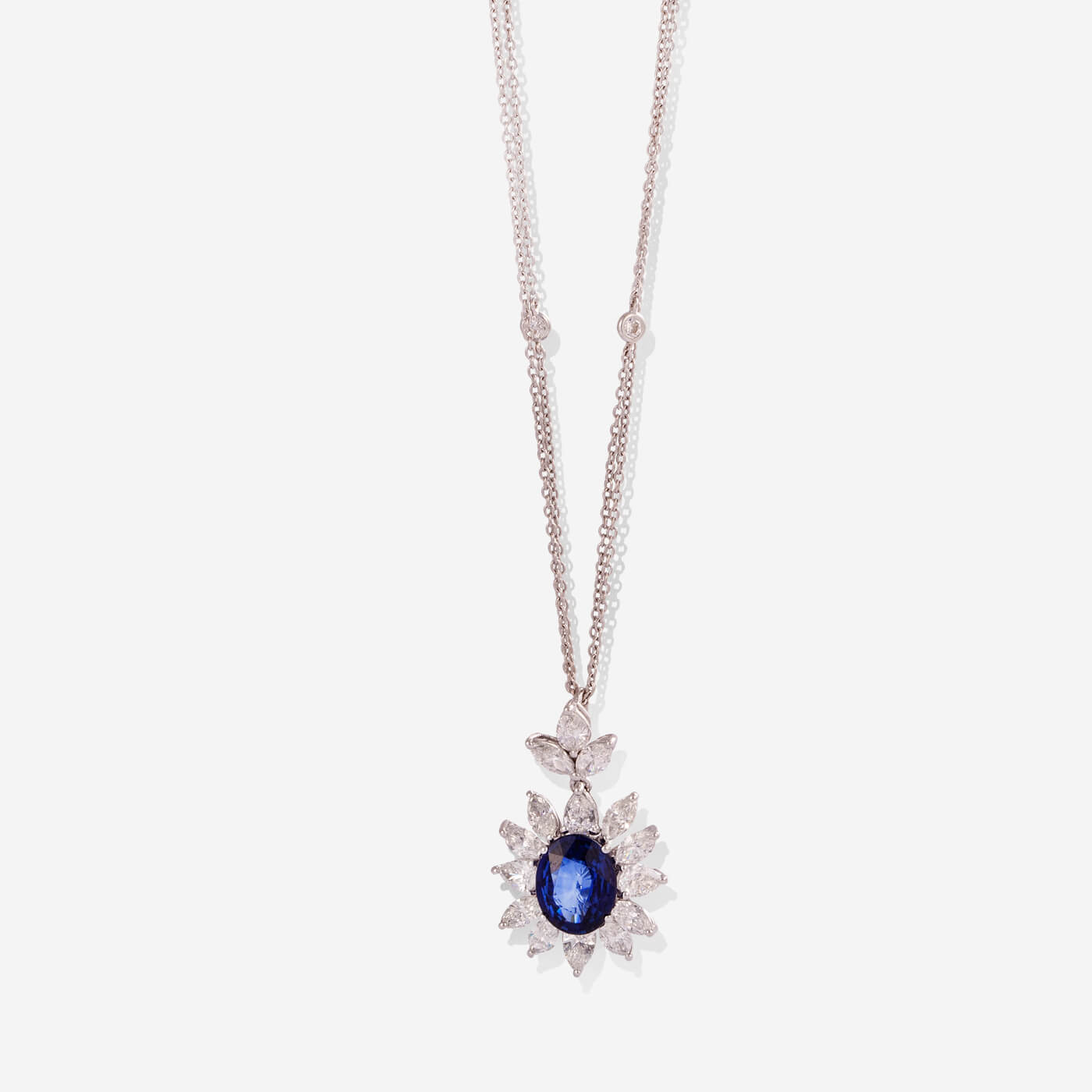 White Gold Flower Sapphire With Diamonds Necklace - Ref: RG03153