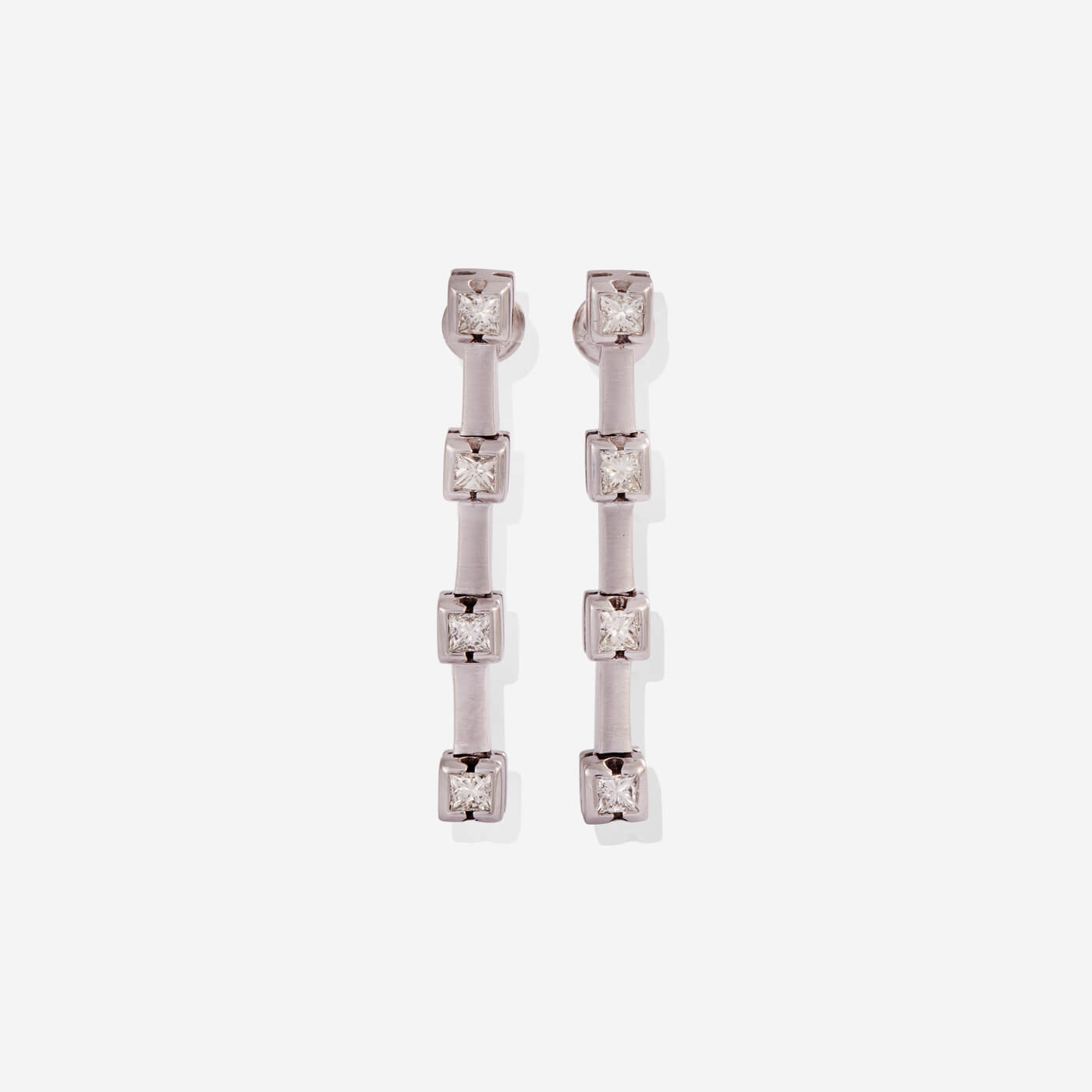 White Gold Squares With Diamonds Earrings - Ref: RK00592