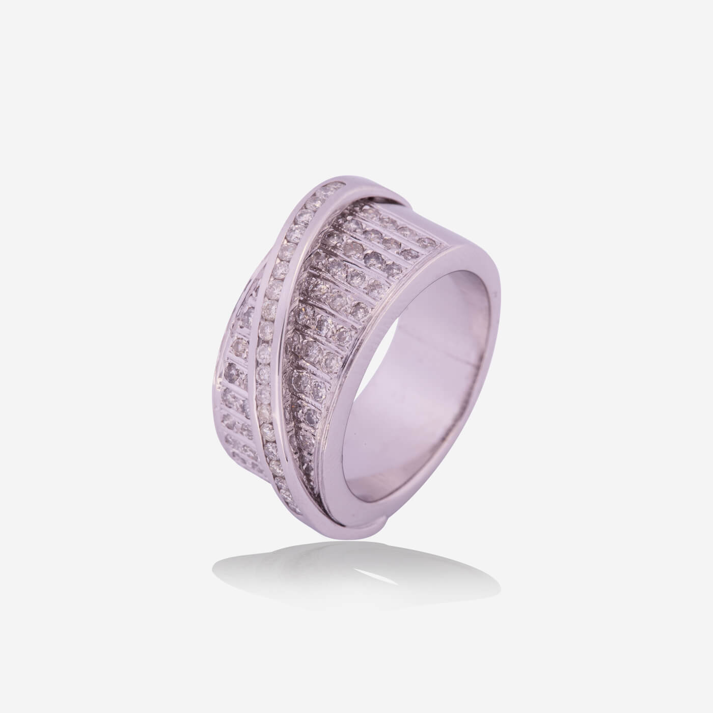 White Gold & Thick and Thin Pave Diamonds Band Ring - Ref: RY04374